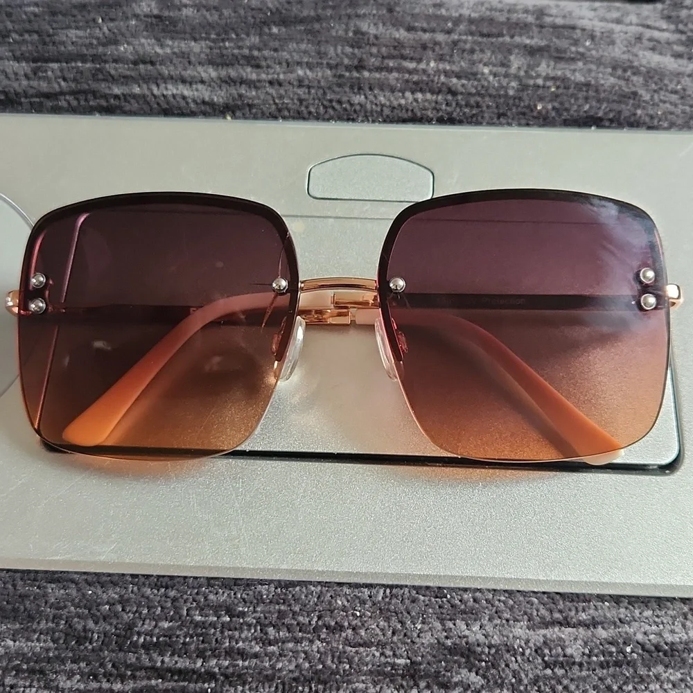 Express Brown Gradient Square Sunglasses